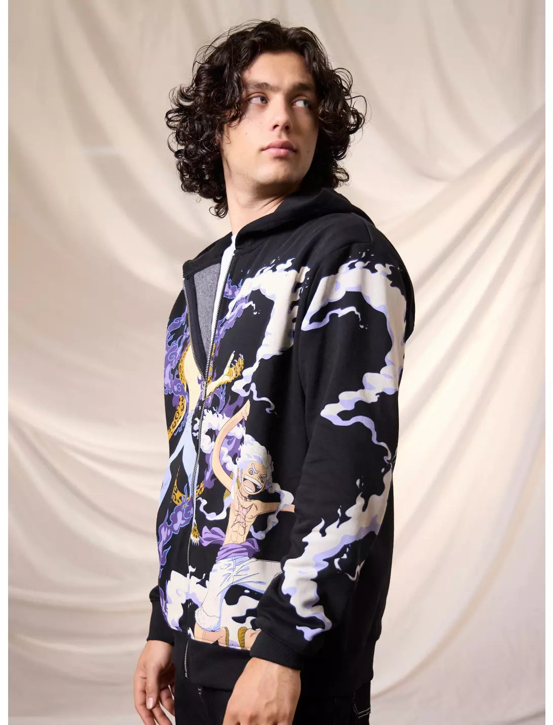 Hoodies Luffy conte Lucci - Janvier 2026