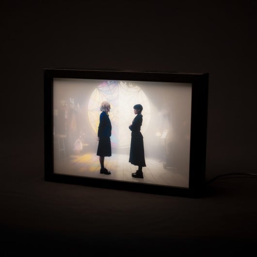 MERCREDI & ENID - Ophelia Hall - Cadre Lumineux LED 28x20x5cm