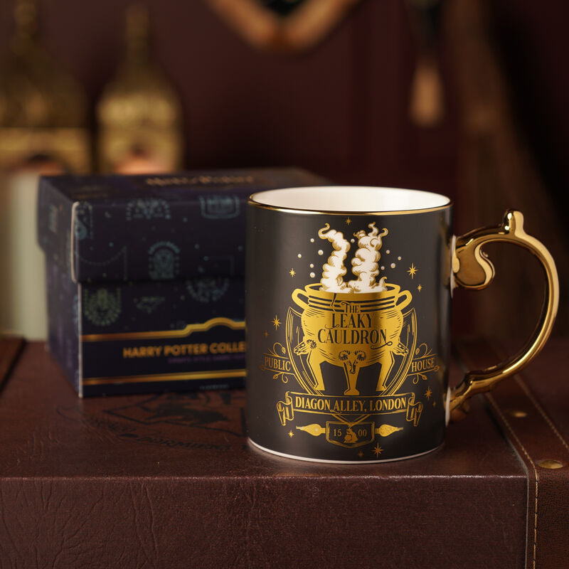 Mug collector Warner Bros Harry Potter Alumni - Le Chaudron Baveur