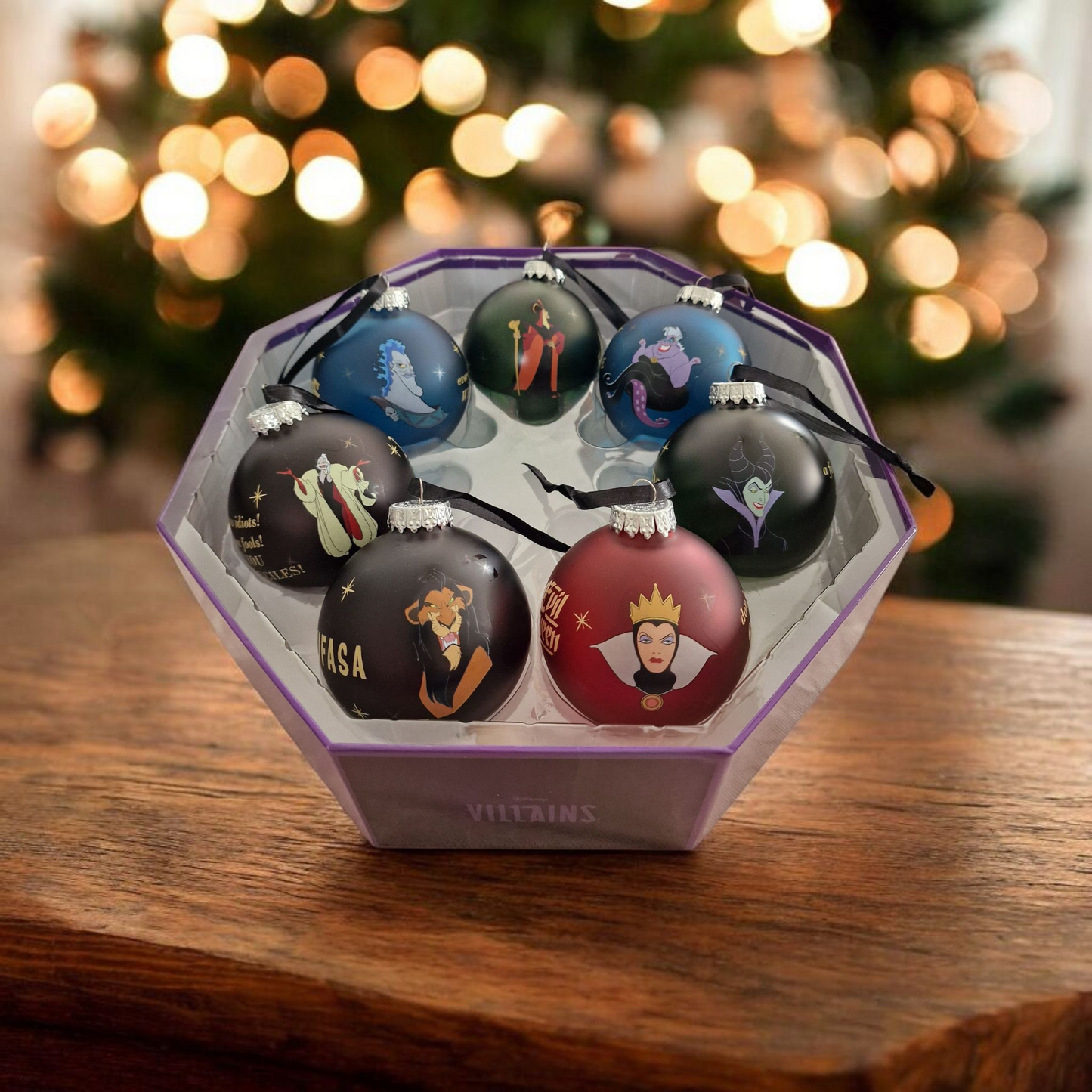 Coffret 7 Boules de Noël Villains